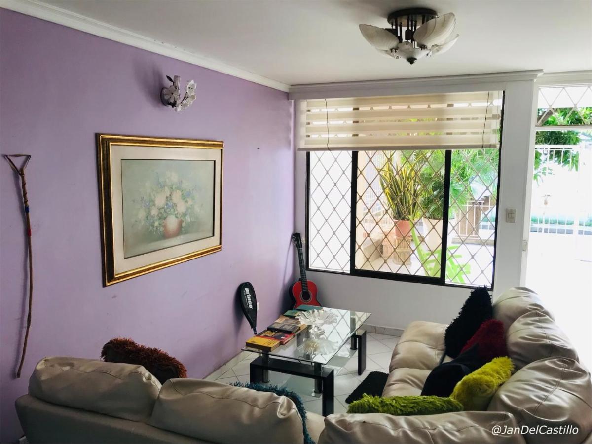 Casa Feliz Hostal 圣玛尔塔 外观 照片