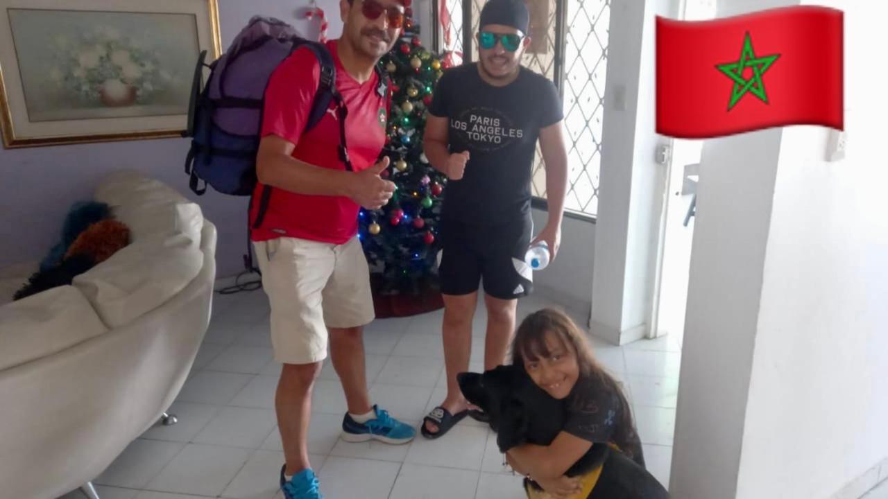 Casa Feliz Hostal 圣玛尔塔 外观 照片