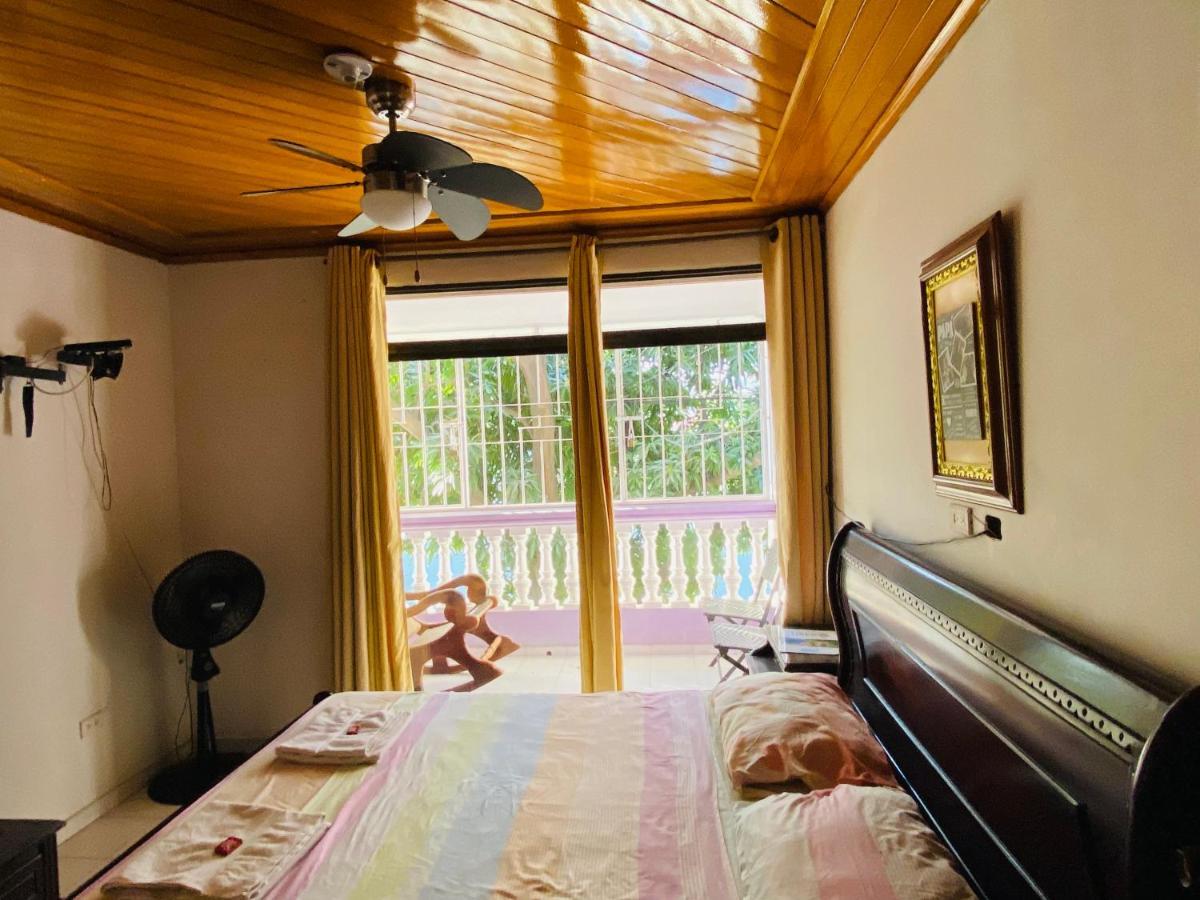 Casa Feliz Hostal 圣玛尔塔 外观 照片